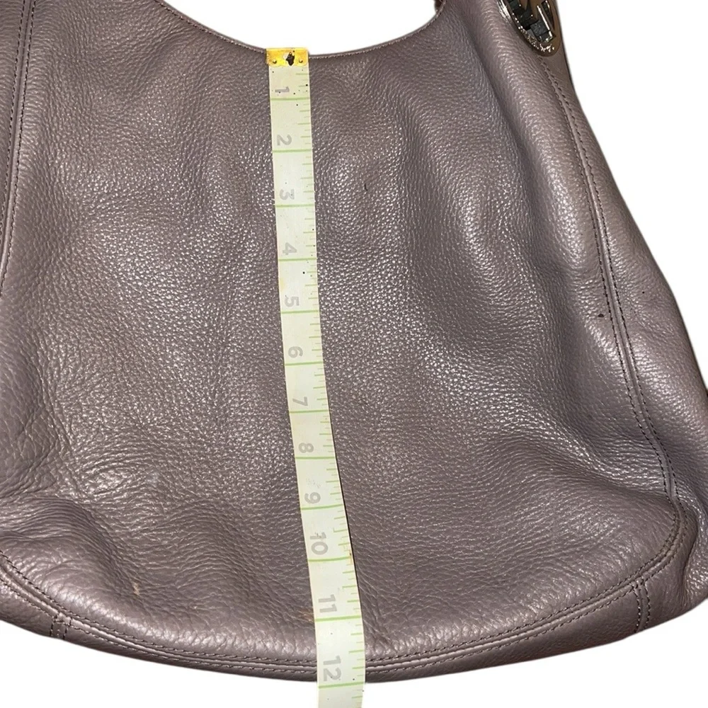 MK Michael Kors Elegant Gray Leather Shoulder Bag